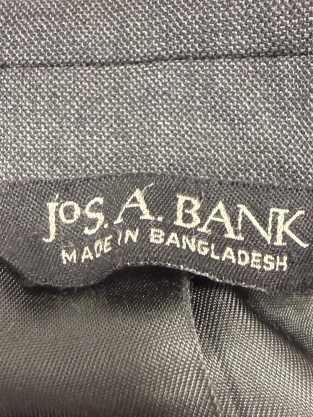 Jos. A. Bank Men's Gray Two-Piece Suit — Single-Breasted Blazer & Trousers